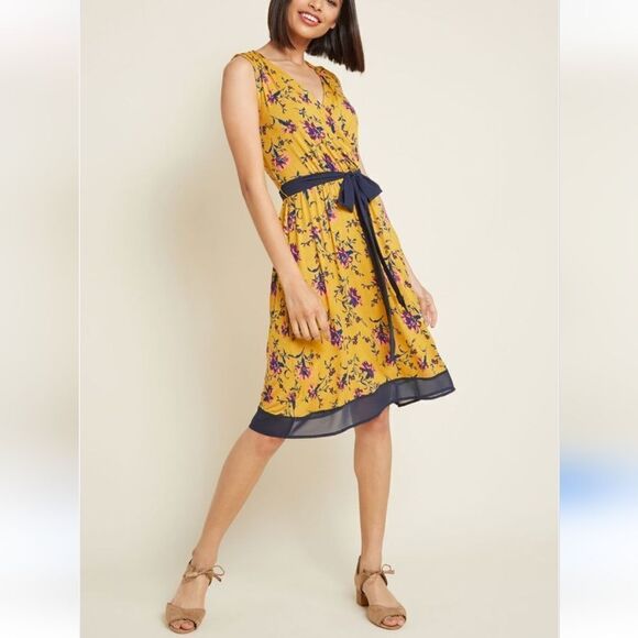 Modcloth Soft Knit Dress - Picture 1 of 14